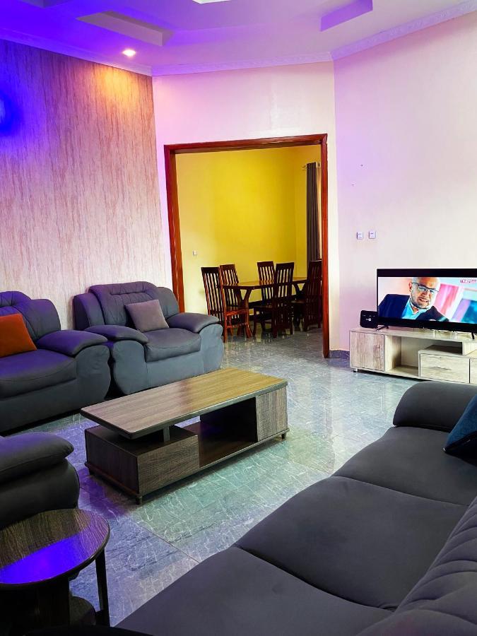 Zeo Airbnb - Cheap Apartment In Kigali Extérieur photo
